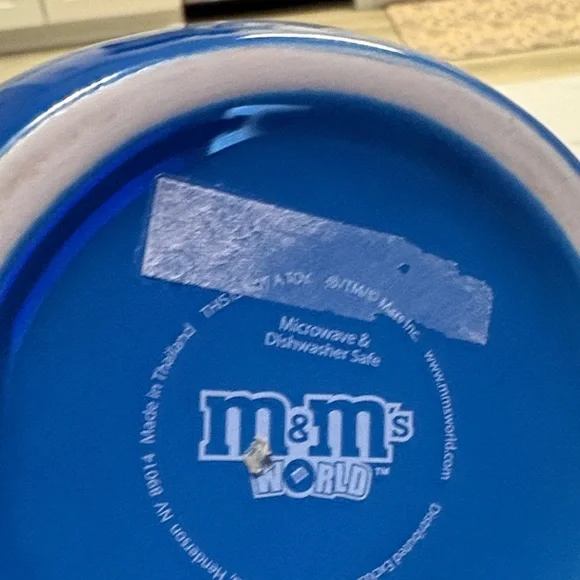 M&M'S Red and Blue Character Mugs - Picture 7 of 7